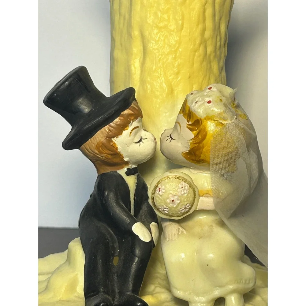 Wilton vintage cake